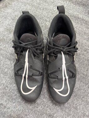 Men's Football Cleats Size 11.5